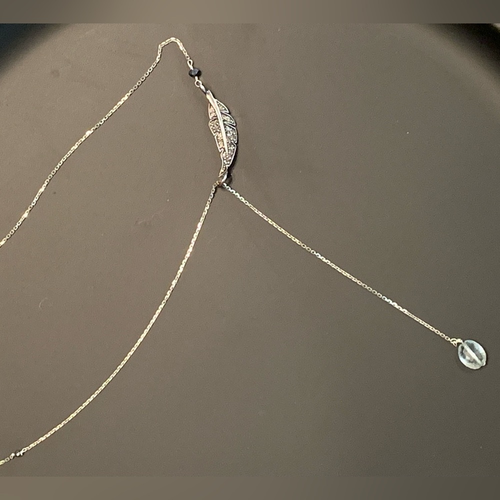 Lariat Diamond Leaf Necklace - Picture 4 of 10